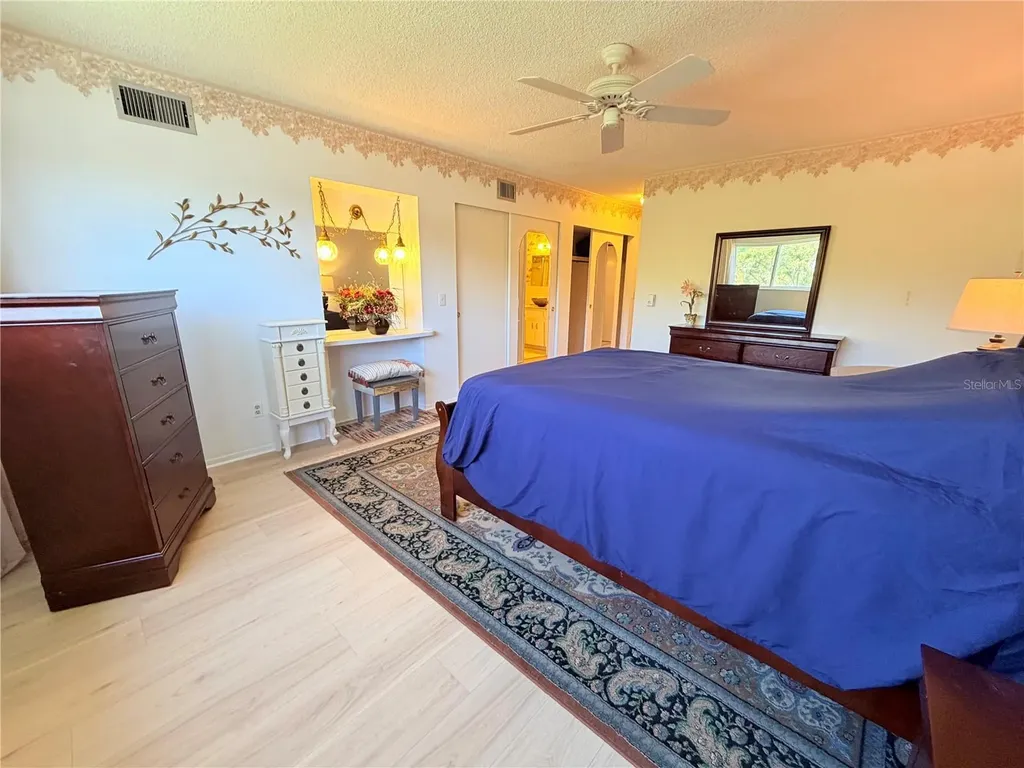 2340 Grecian Way Clearwater FL 33763
