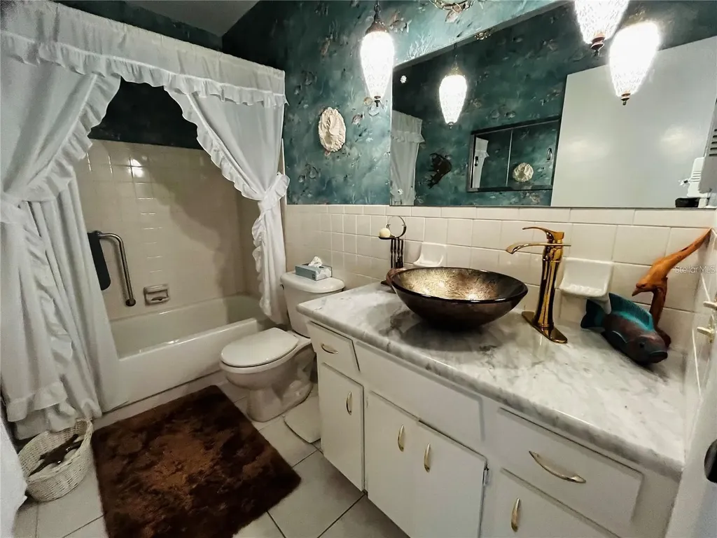 2340 Grecian Way Clearwater FL 33763