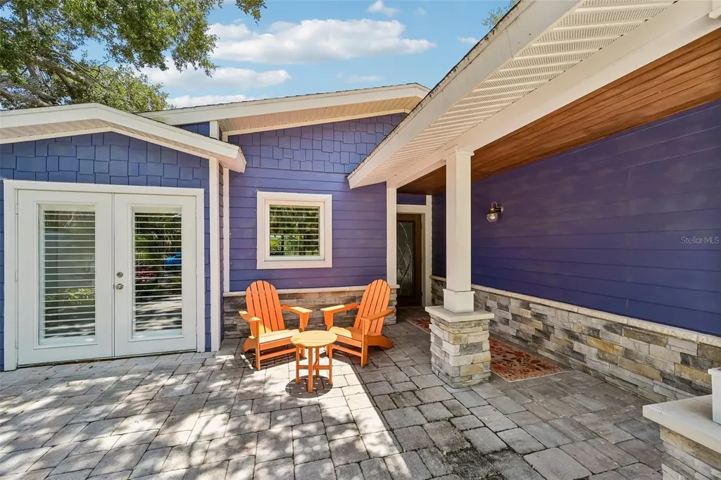 810 Plymouth Street Sarasota FL 34242