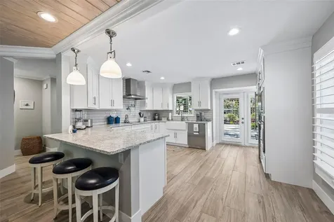 810 Plymouth Street Sarasota FL 34242