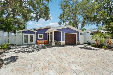 810 Plymouth Street Sarasota FL 34242