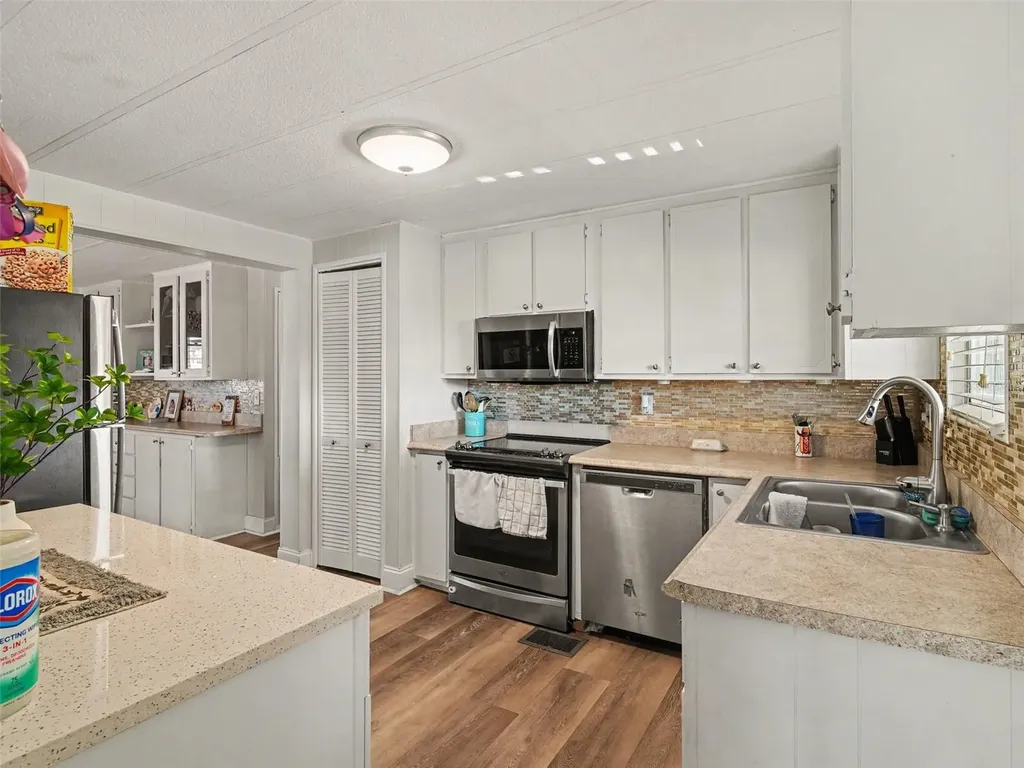 309 50th Avenue Terrace E Bradenton FL 34203
