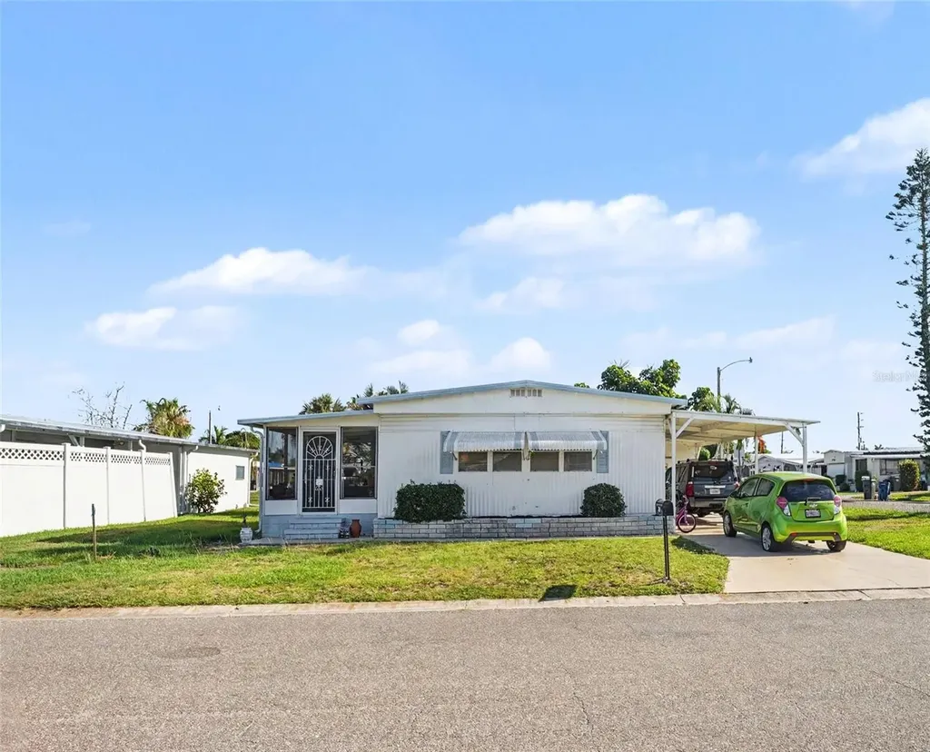 309 50th Avenue Terrace E Bradenton FL 34203