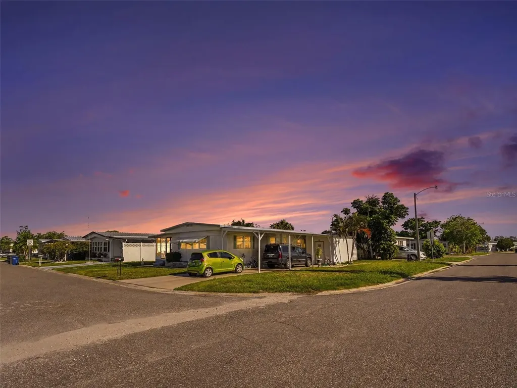 309 50th Avenue Terrace E Bradenton FL 34203