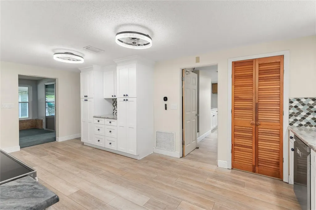 405 Oakhurst Street Altamonte Springs FL 32701
