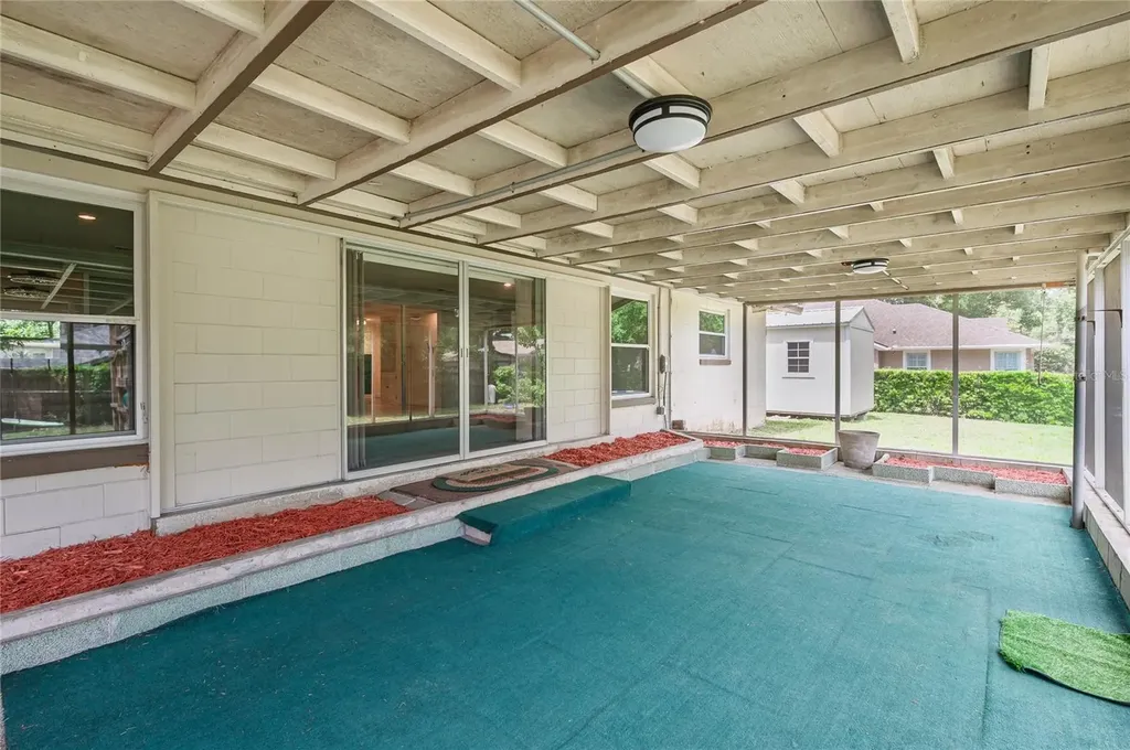 405 Oakhurst Street Altamonte Springs FL 32701
