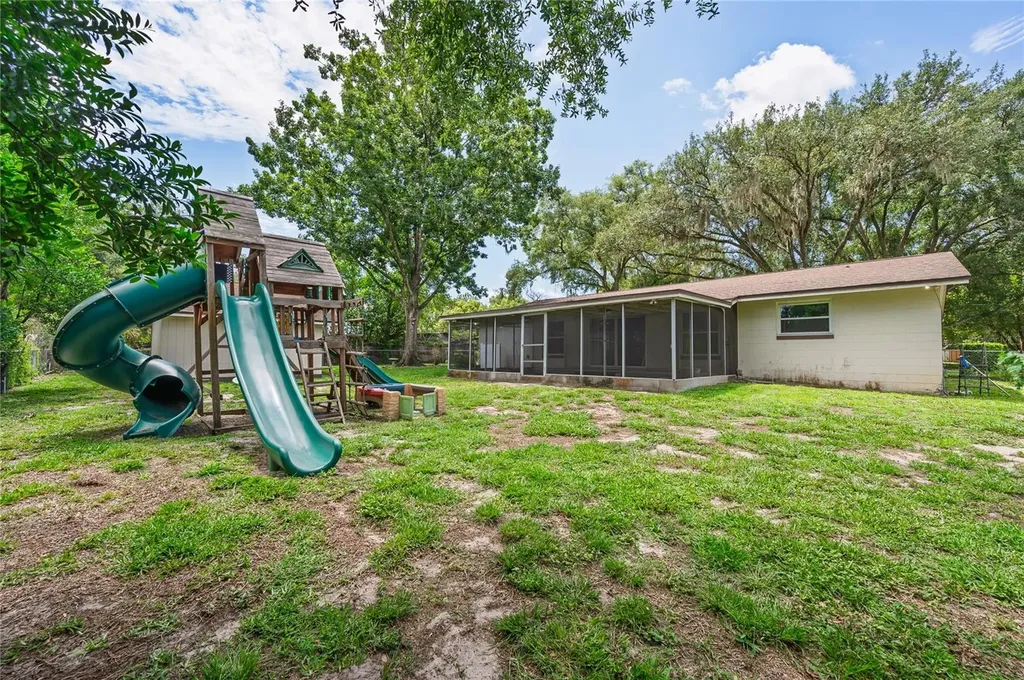 405 Oakhurst Street Altamonte Springs FL 32701