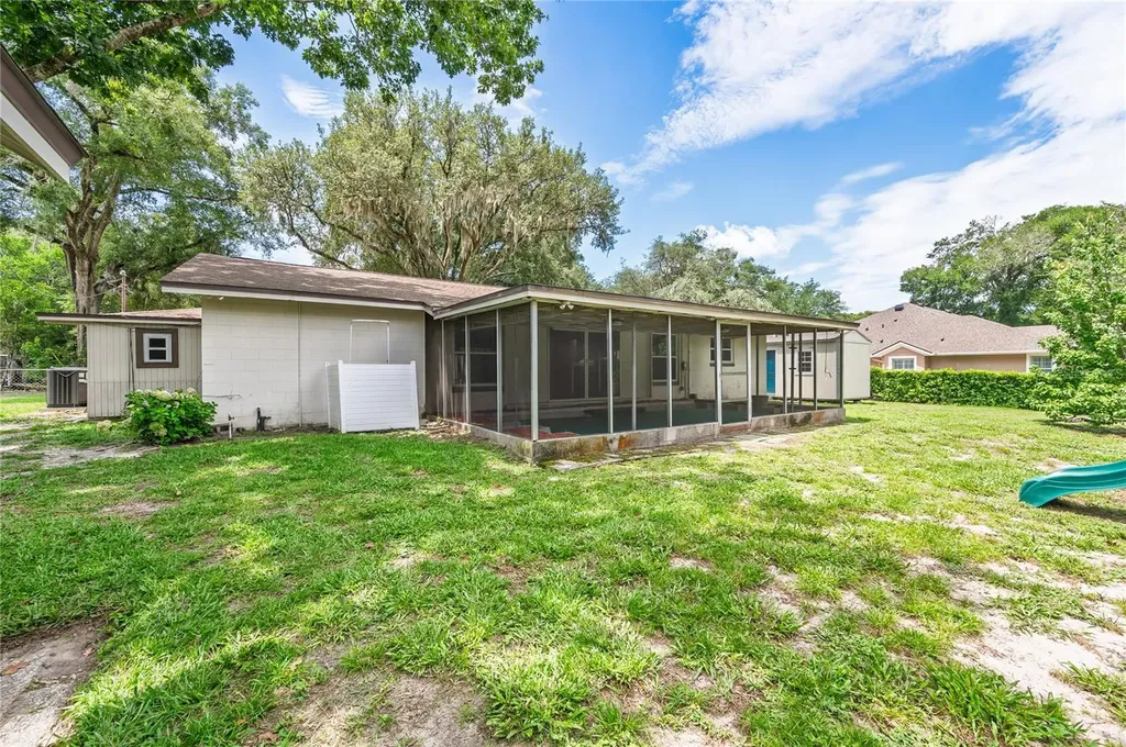 405 Oakhurst Street Altamonte Springs FL 32701