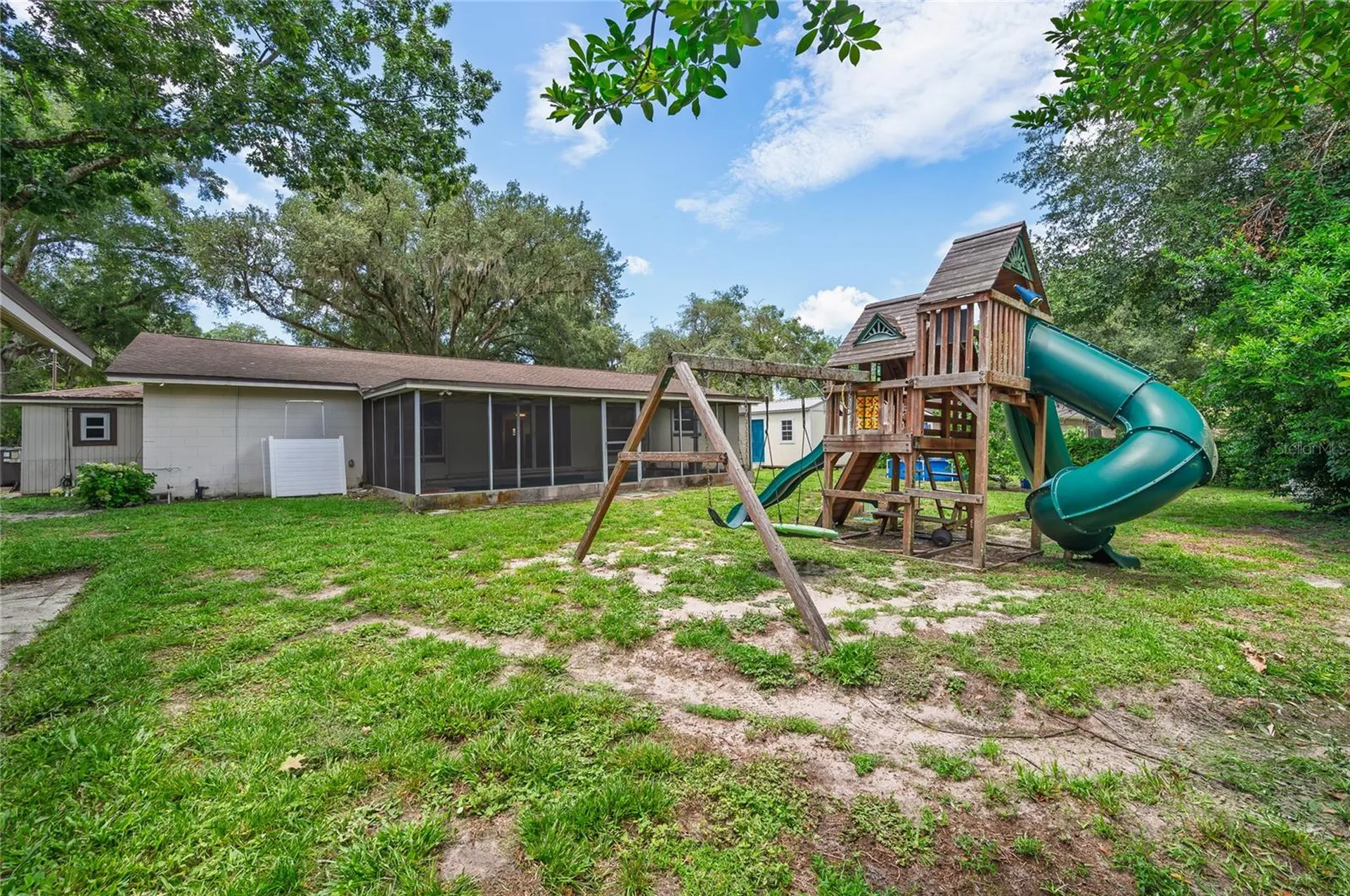 405 Oakhurst Street Altamonte Springs FL 32701