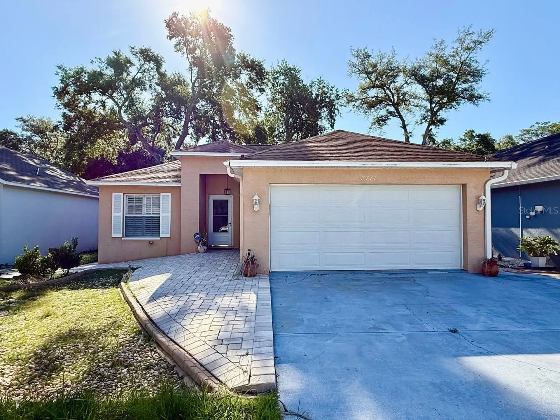 8711 Busch Oaks Street Tampa FL 33617