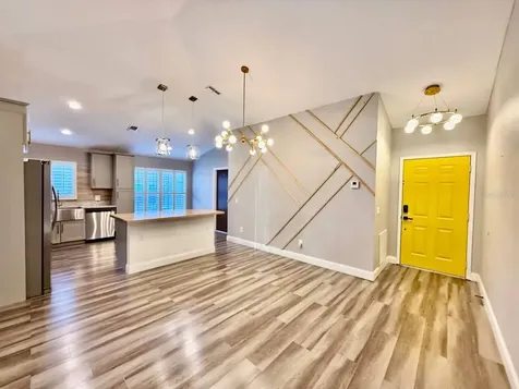 8711 Busch Oaks Street Tampa FL 33617