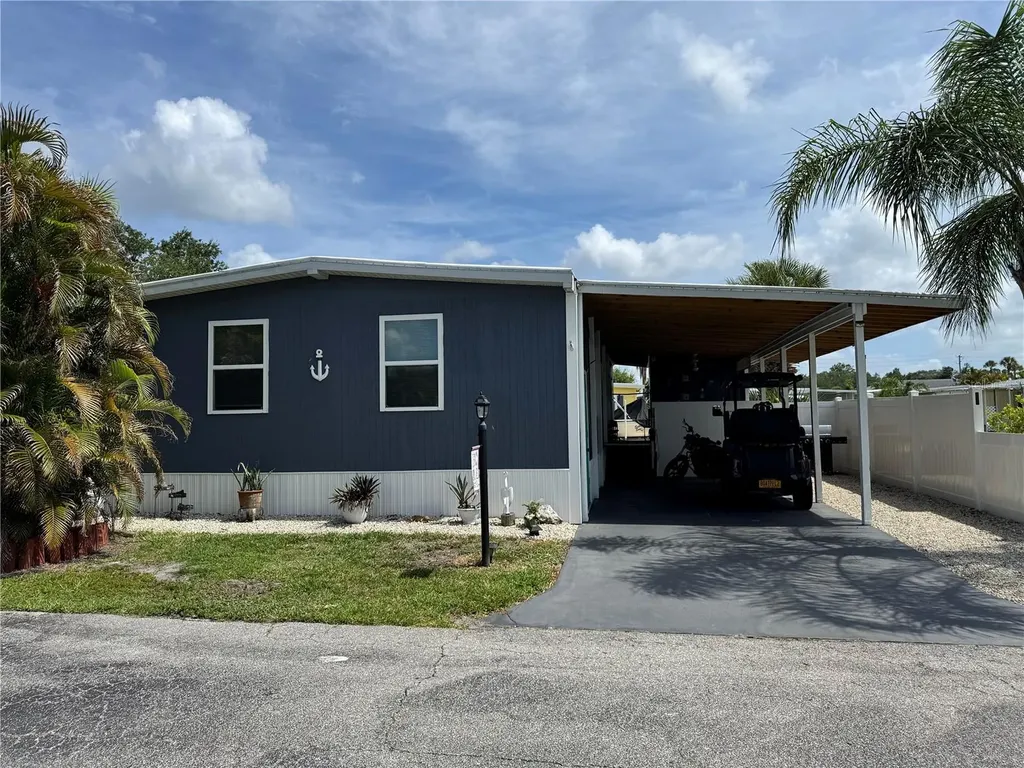 420 49th Street E Palmetto FL 34221