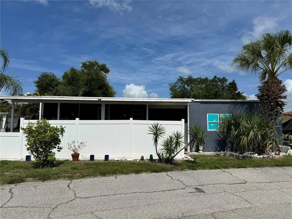 420 49th Street E Palmetto FL 34221