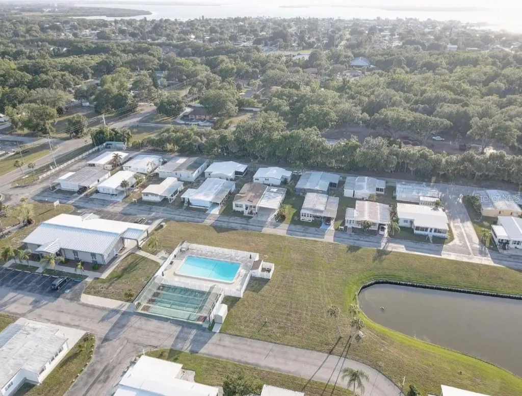 420 49th Street E Palmetto FL 34221