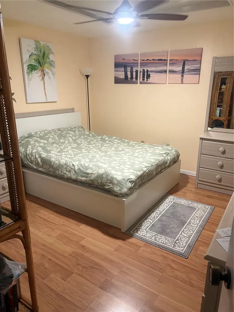 3705 E Bay Drive Bradenton Beach FL 34217