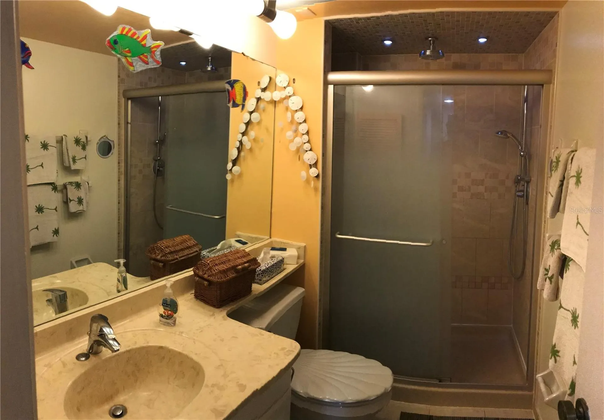 3705 E Bay Drive Bradenton Beach FL 34217
