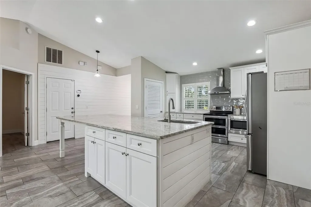 523 Fern Street Oviedo FL 32765