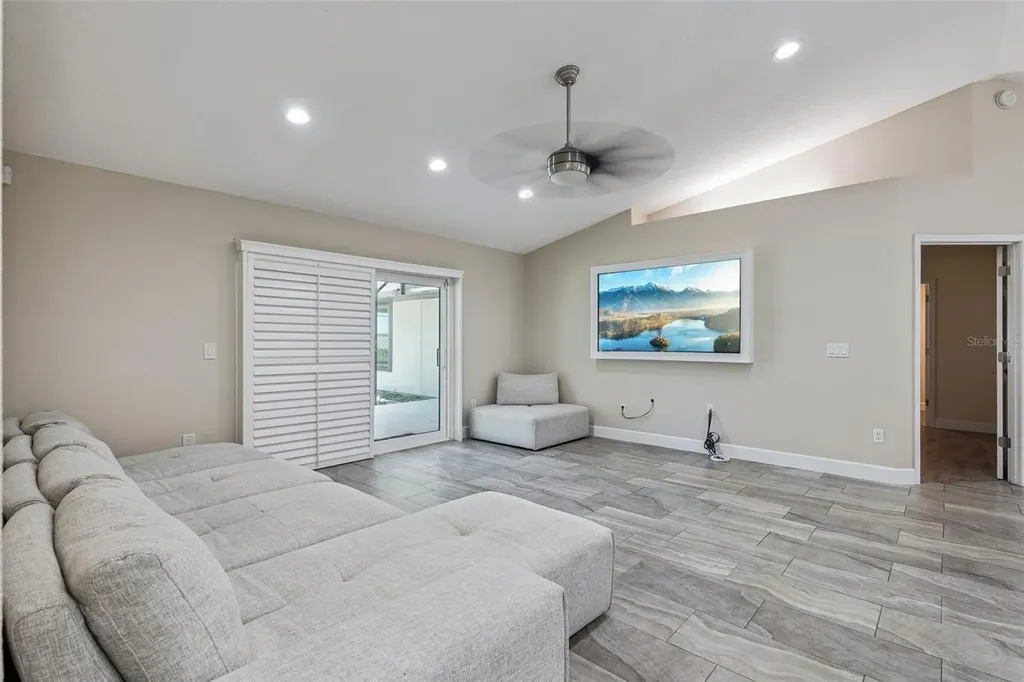 523 Fern Street Oviedo FL 32765