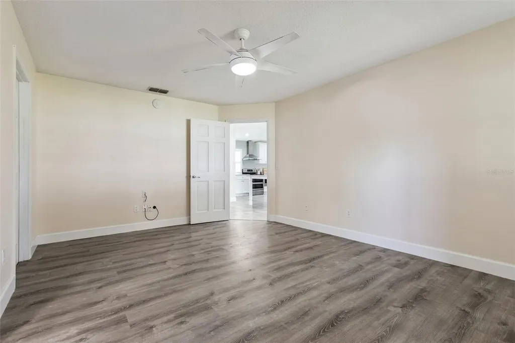 523 Fern Street Oviedo FL 32765
