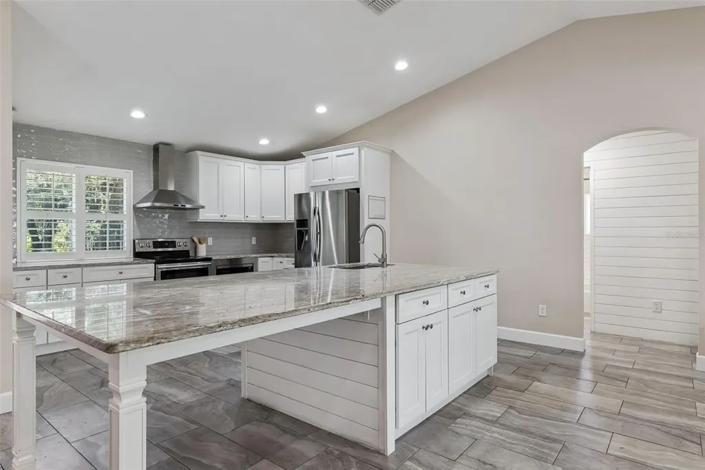 523 Fern Street Oviedo FL 32765