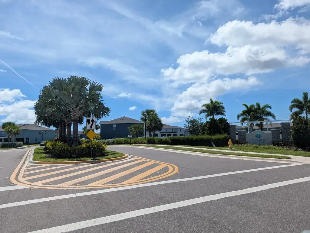4015 Blue Banks Lane Bradenton FL 34208