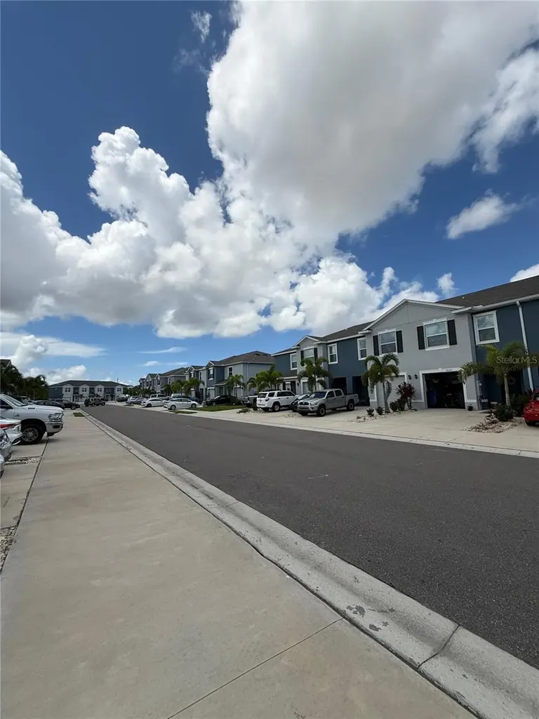 4015 Blue Banks Lane Bradenton FL 34208