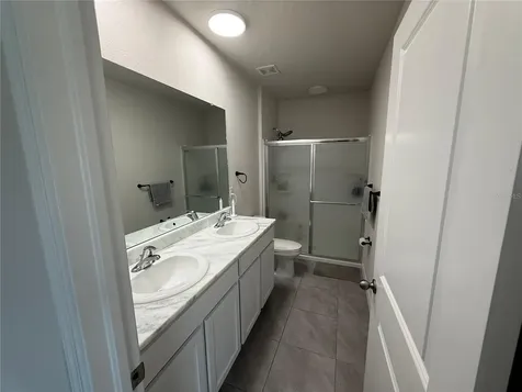 4015 Blue Banks Lane Bradenton FL 34208