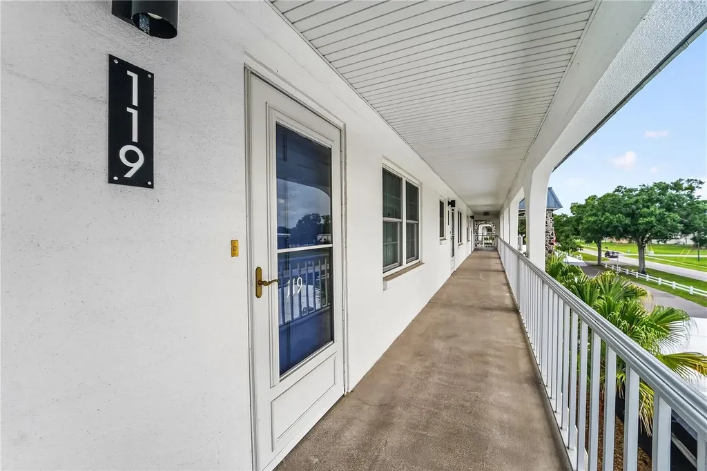 4801 Airport Road Zephyrhills FL 33542