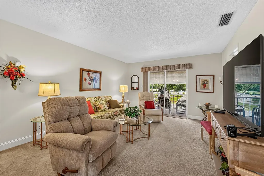 4801 Airport Road Zephyrhills FL 33542