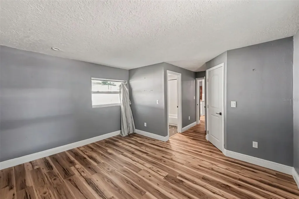 217 Garden Circle Clearwater FL 33756