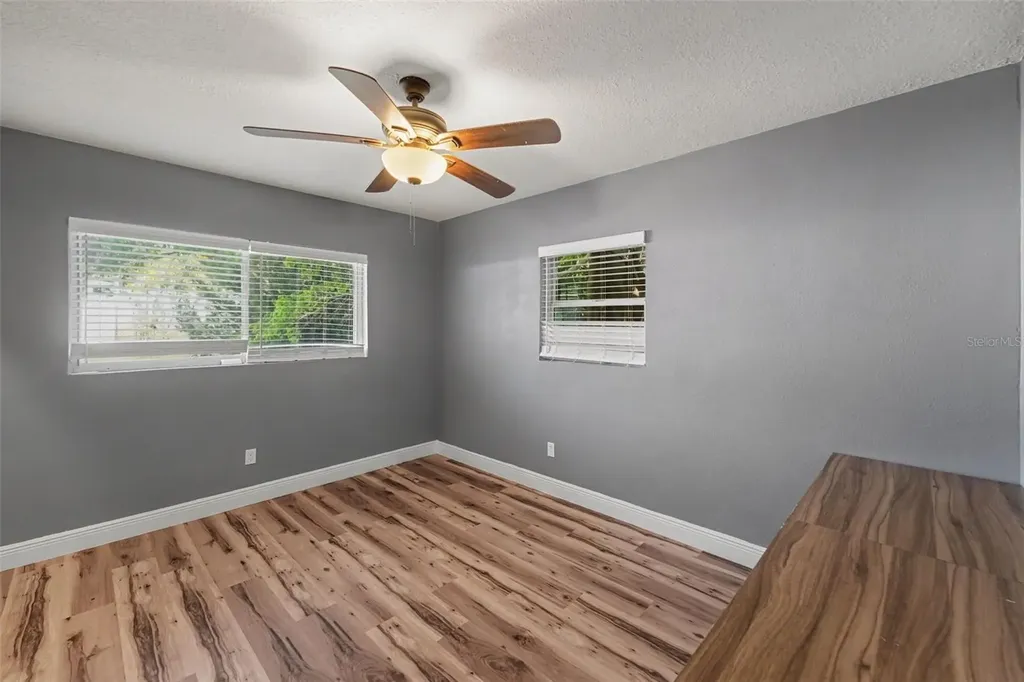 217 Garden Circle Belleair FL 33756