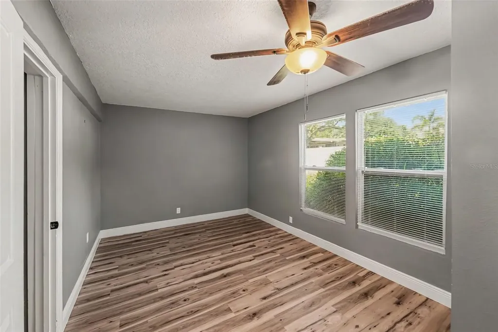 217 Garden Circle Clearwater FL 33756