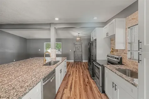 217 Garden Circle Belleair FL 33756