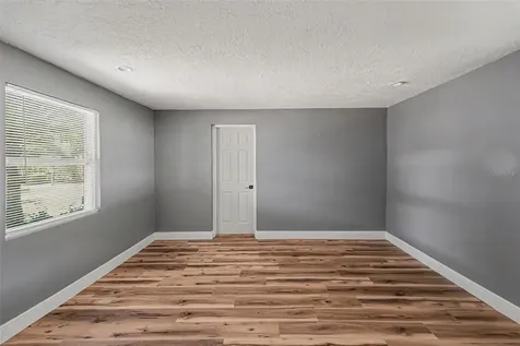 217 Garden Circle Belleair FL 33756