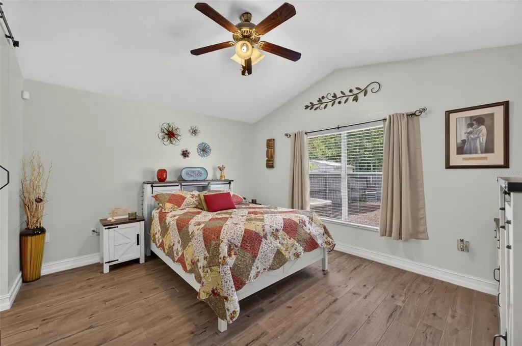 160 Easton Circle Oviedo FL 32765