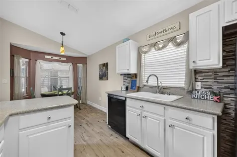 160 Easton Circle Oviedo FL 32765