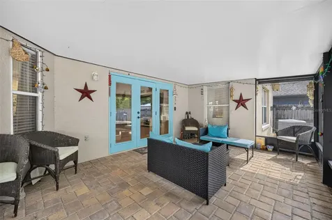 160 Easton Circle Oviedo FL 32765