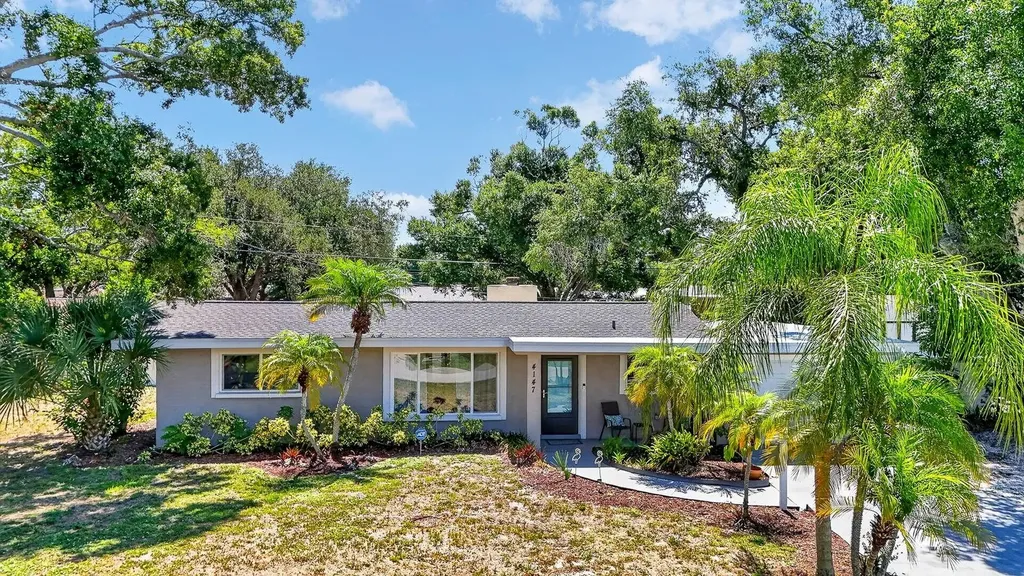 4147 Augustine Avenue Sarasota FL 34231
