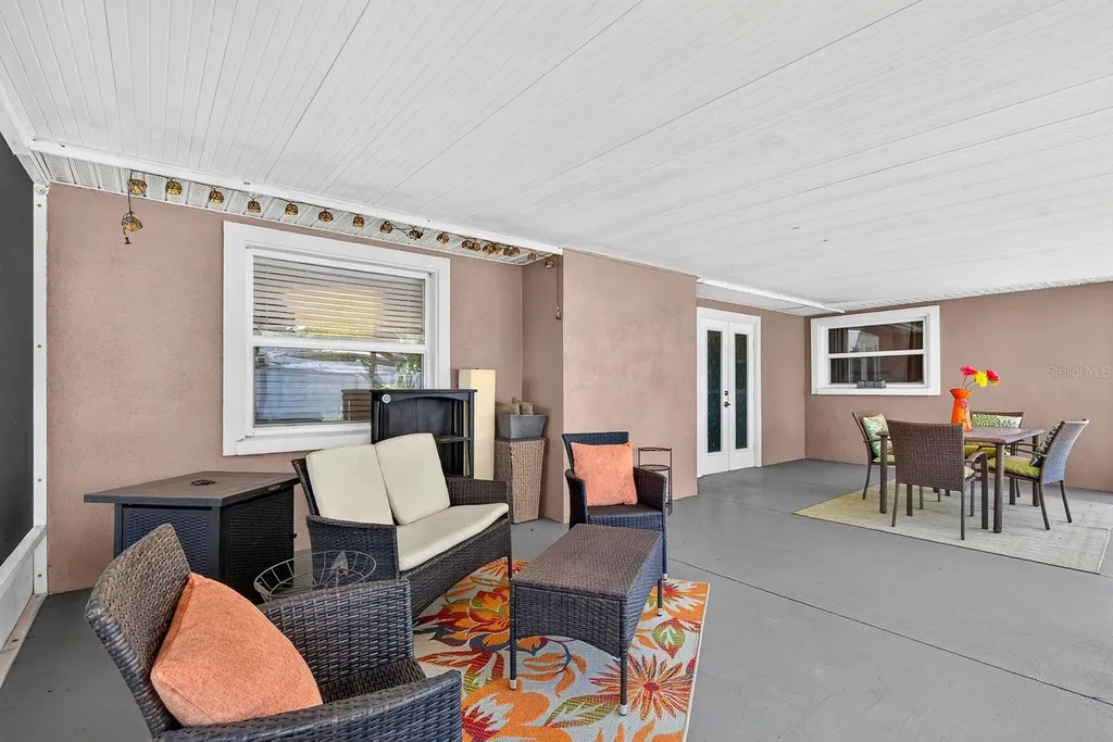 4147 Augustine Avenue Sarasota FL 34231