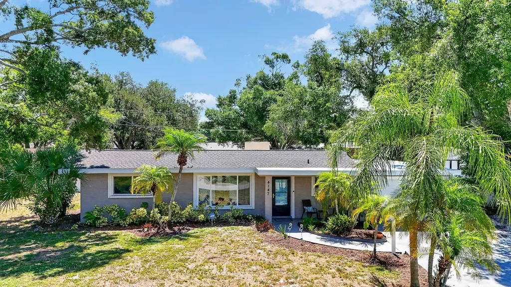 4147 Augustine Avenue Sarasota FL 34231