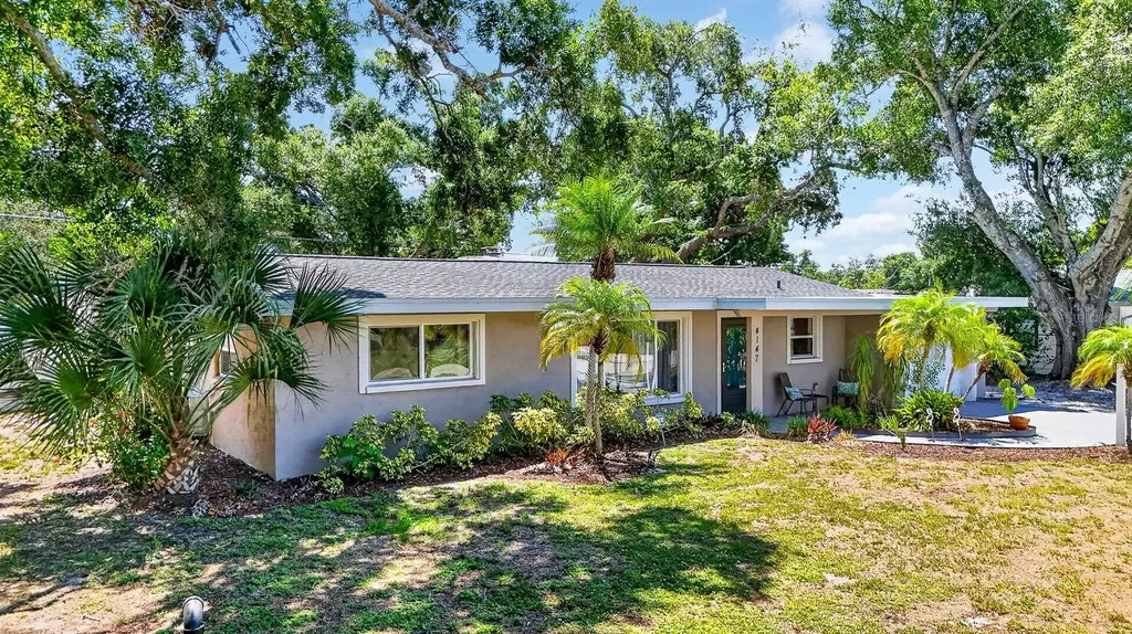 4147 Augustine Avenue Sarasota FL 34231