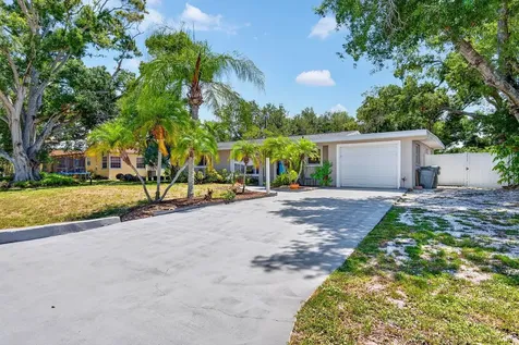 4147 Augustine Avenue Sarasota FL 34231
