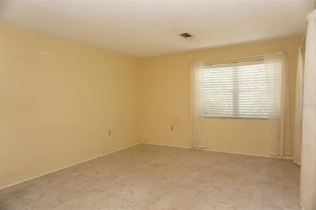 405 S Camellia Avenue Crystal River FL 34429