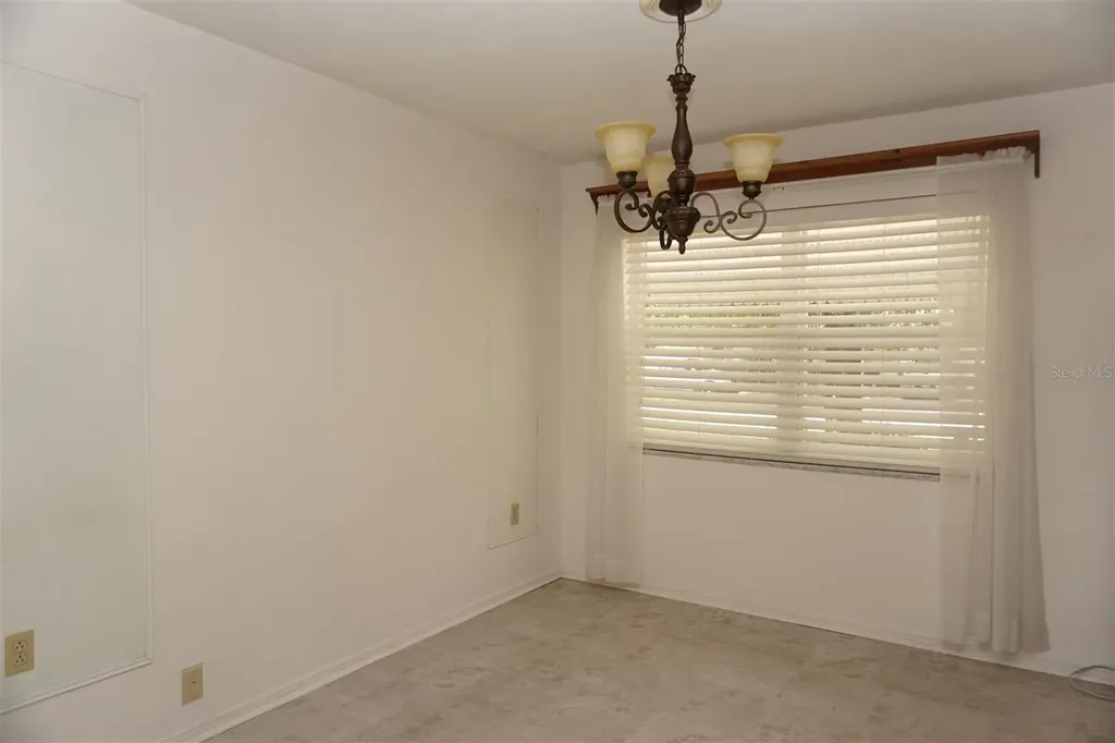 405 S Camellia Avenue Crystal River FL 34429