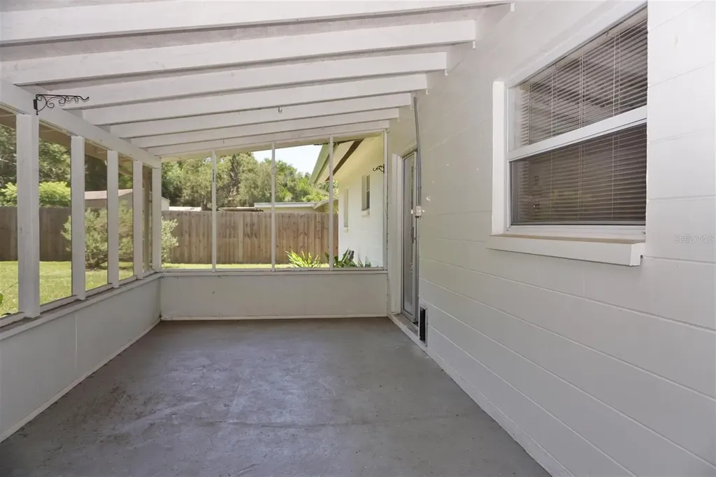 405 S Camellia Avenue Crystal River FL 34429