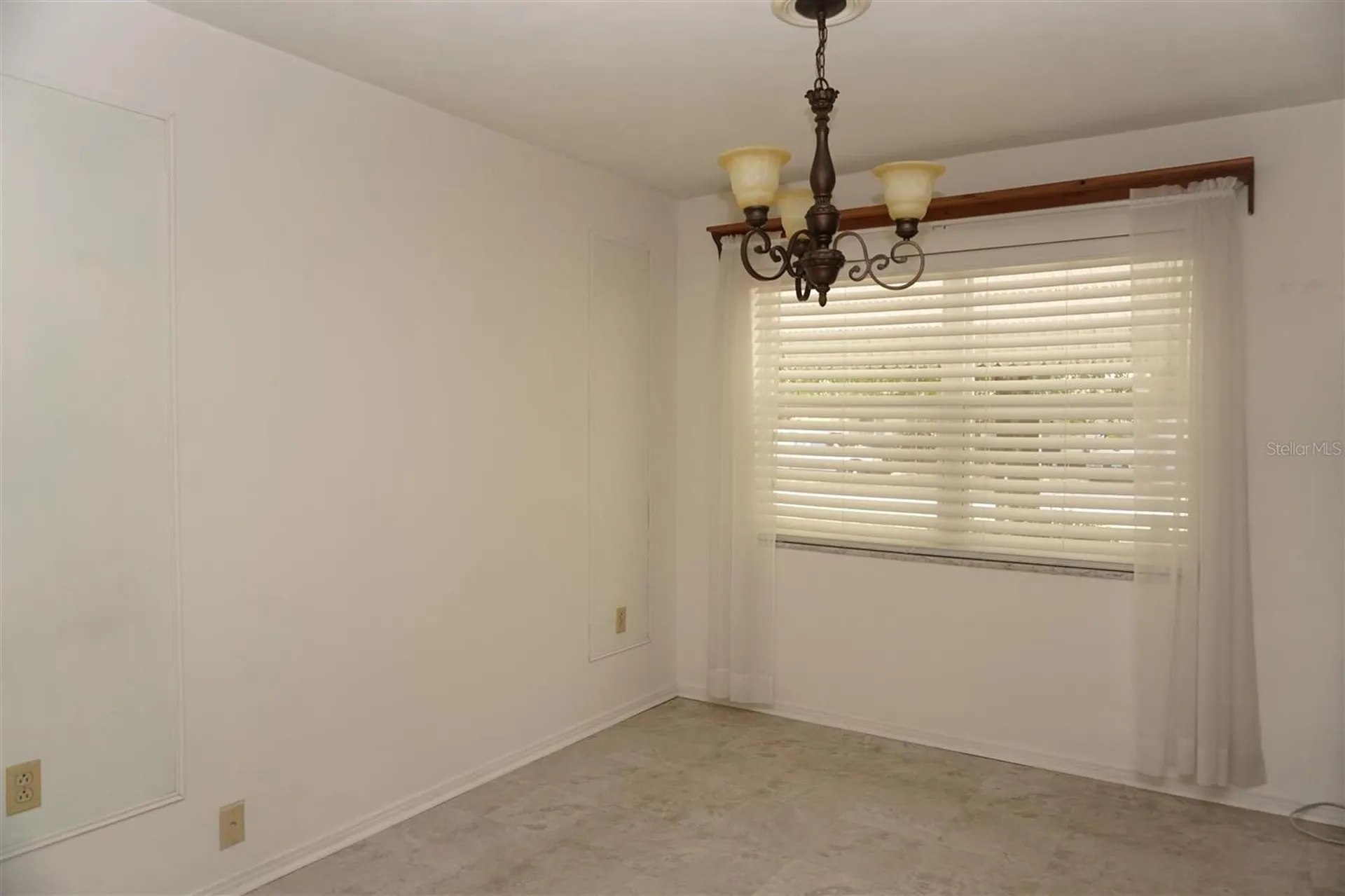 405 S Camellia Avenue Crystal River FL 34429