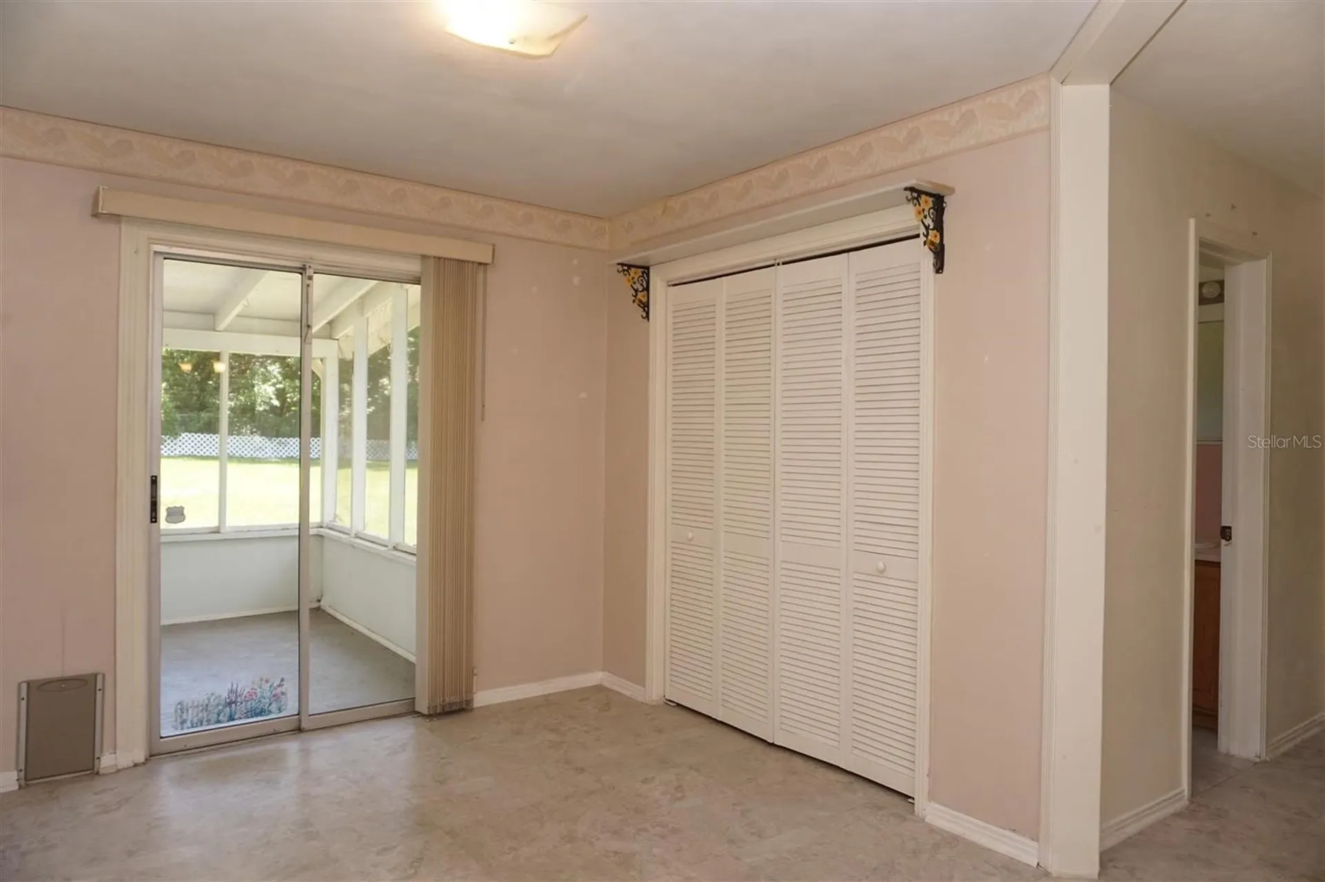 405 S Camellia Avenue Crystal River FL 34429