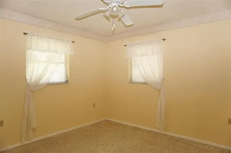 405 S Camellia Avenue Crystal River FL 34429