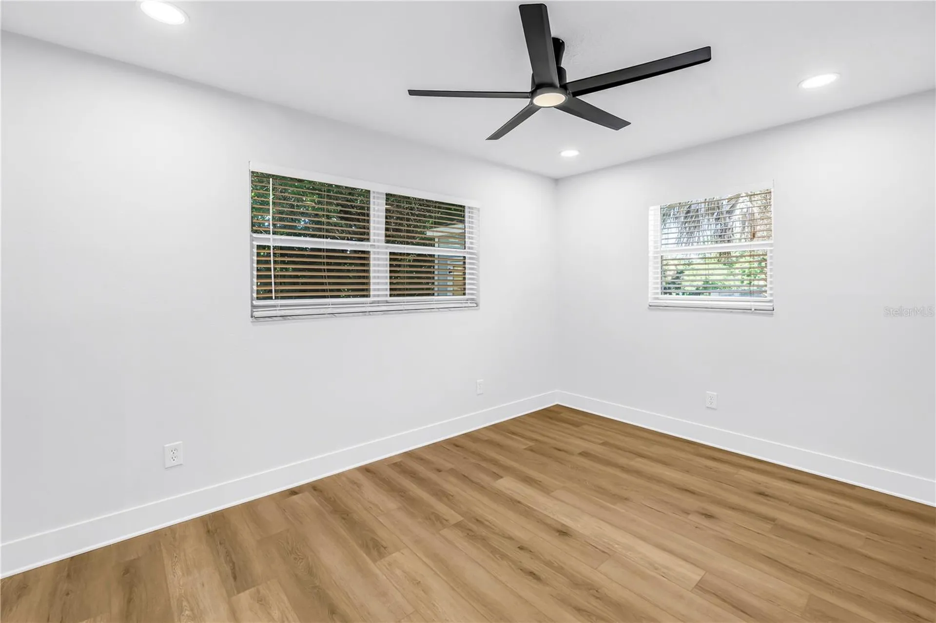 5846 12th Street S St Petersburg FL 33705