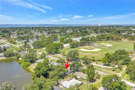 5846 12th Street S St Petersburg FL 33705